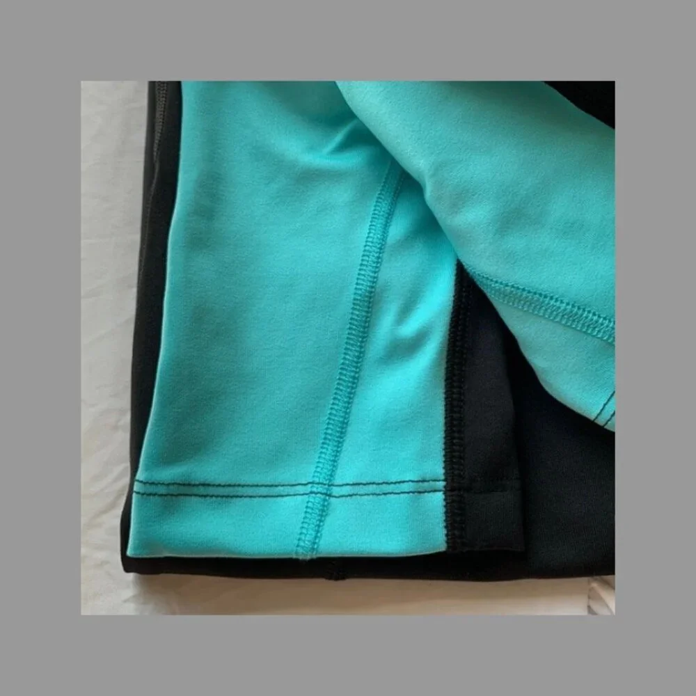 BEBE Sport Teal Black Capri GYM Activewear Leggings Size XS GUC #M-070